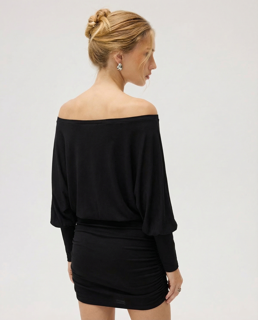 De Fashion Club | SOLA Ruched Mini Dress